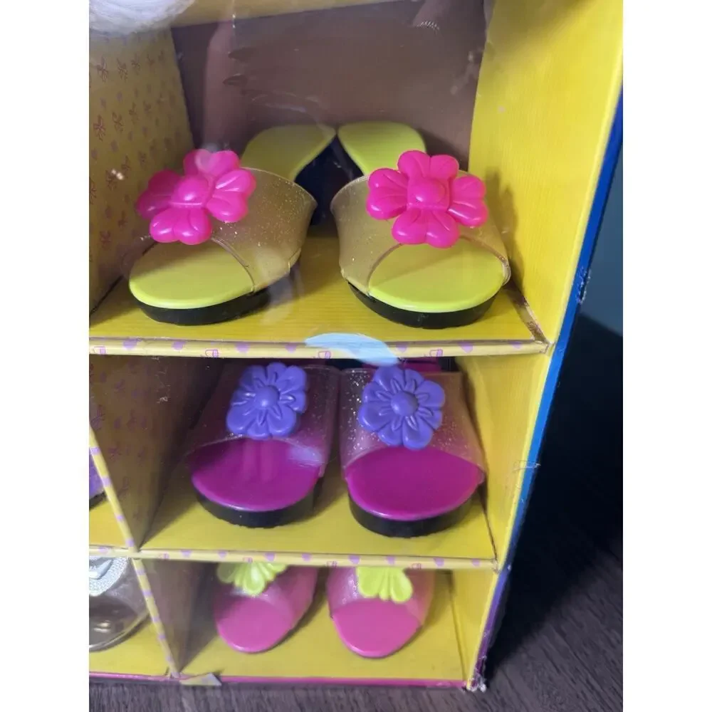 5 pair of dress up‎ shoes kids with carrying case 2pink, yellow, purple, clear